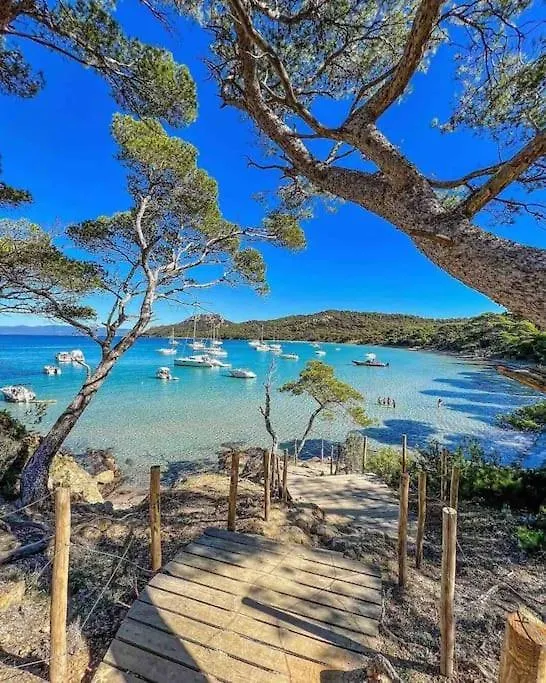 Tres Bel Appartement A Hyères Daire